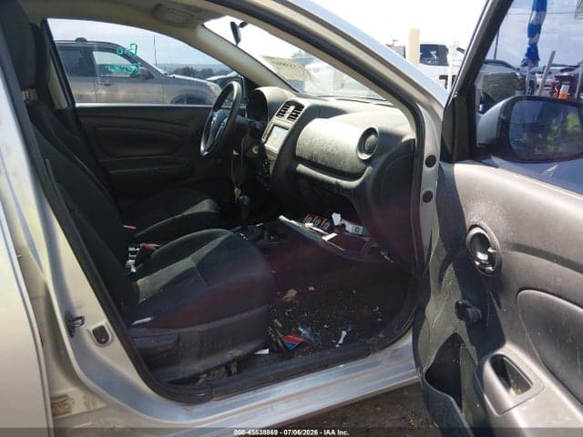 2019 NISSAN VERSA 1.6 S+ 5