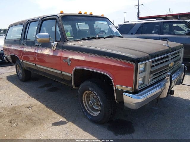 1985 CHEVROLET SUBURBAN K10