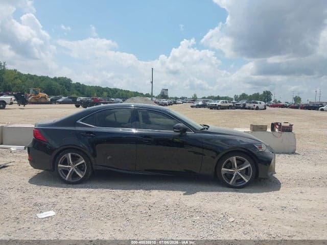 2017 LEXUS IS 300 14