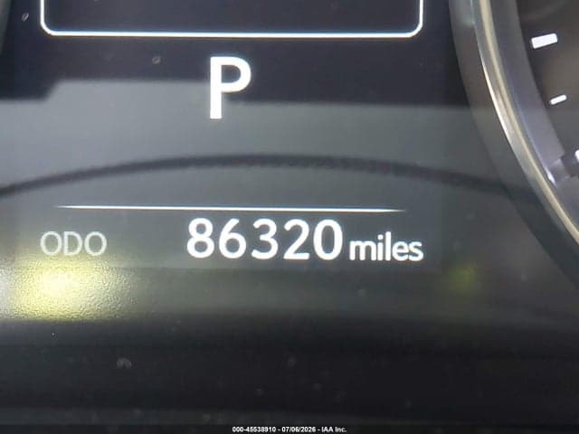 2017 LEXUS IS 300 16