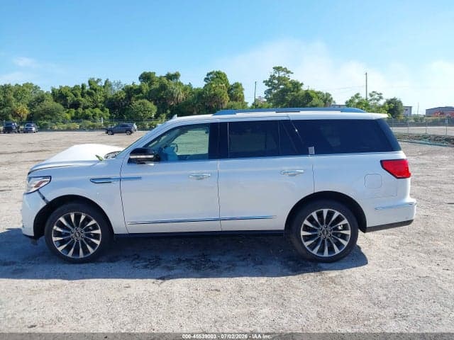 2019 LINCOLN NAVIGATOR SELECT 14