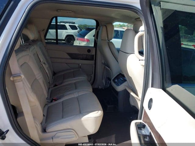 2019 LINCOLN NAVIGATOR SELECT 8