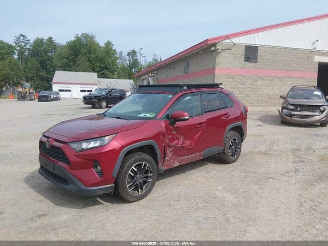 2021 TOYOTA RAV4 LE 2