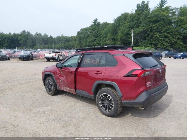 2021 TOYOTA RAV4 LE 3