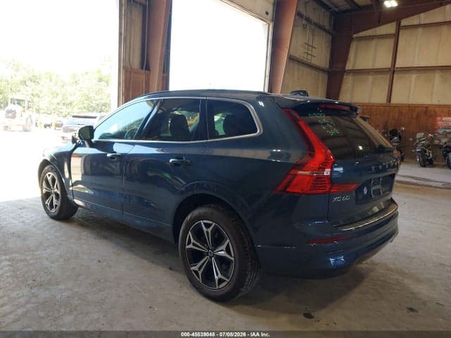 2022 VOLVO XC60 B5 MOMENTUM 3