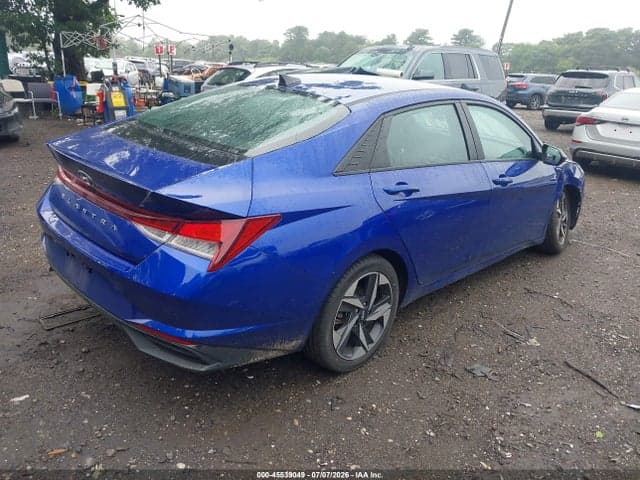 2023 HYUNDAI ELANTRA SEL 4
