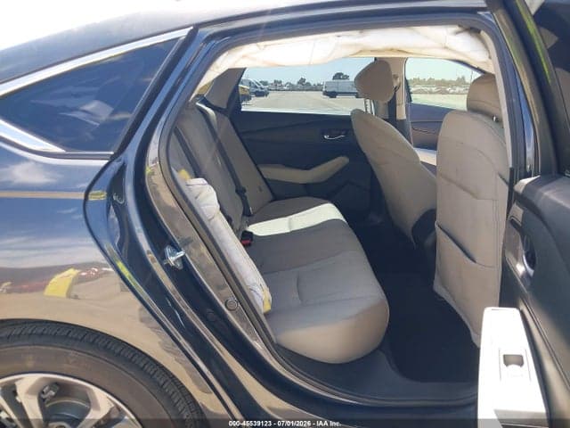 2024 HONDA ACCORD EX 8