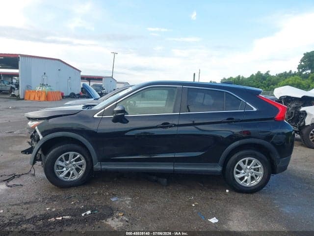 2018 MITSUBISHI ECLIPSE CROSS ES 14