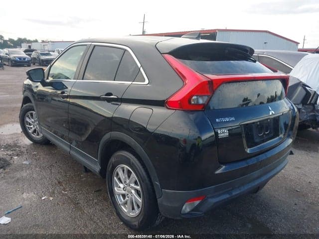 2018 MITSUBISHI ECLIPSE CROSS ES 3