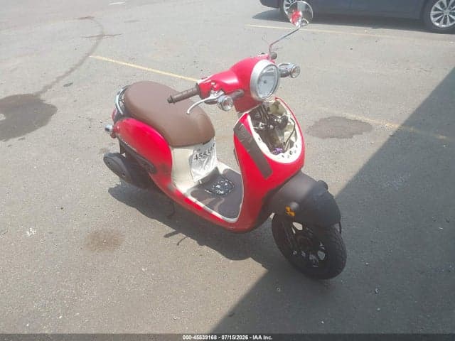 2025 HONDA NCW50 - 1