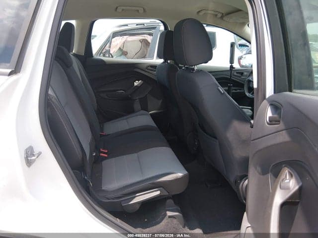 2017 FORD ESCAPE S 8