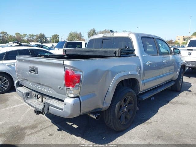 2017 TOYOTA TACOMA LIMITED 4