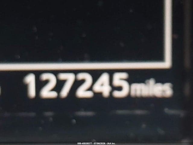 2017 TOYOTA RAV4 XLE 14