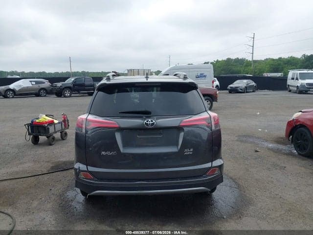 2017 TOYOTA RAV4 XLE 15
