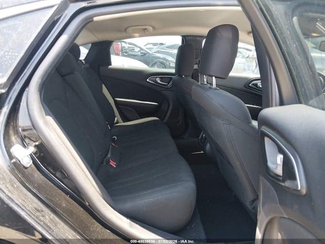 2016 CHRYSLER 200 LIMITED 8