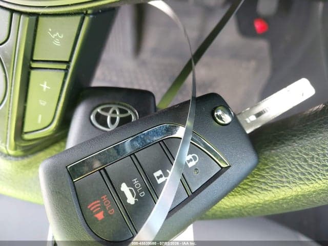 2024 TOYOTA COROLLA LE 11
