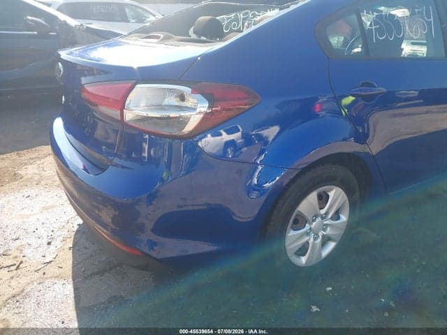 2017 KIA FORTE LX 19