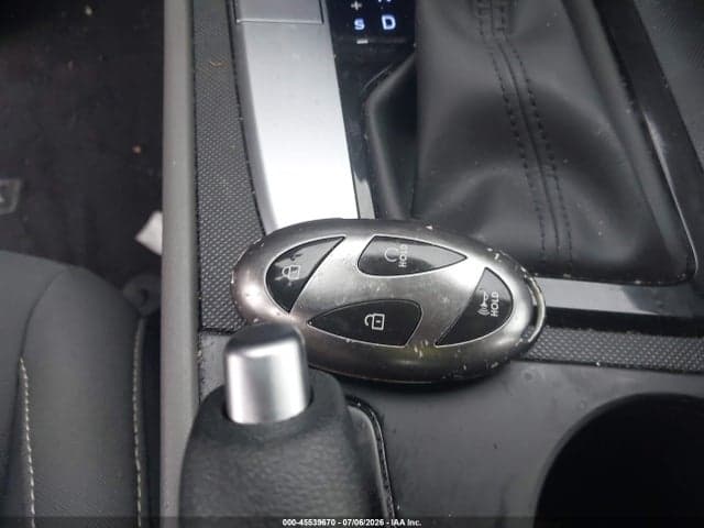2024 HYUNDAI ELANTRA SEL 11