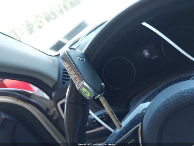 2021 KIA SELTOS S 11