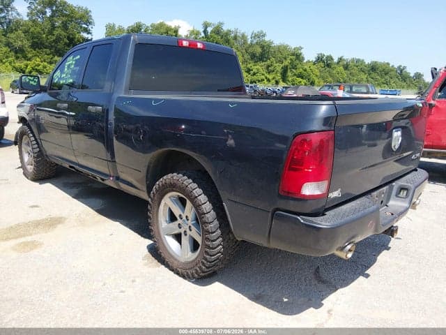 2017 RAM 1500 EXPRESS 4X4 6'4 BOX 3