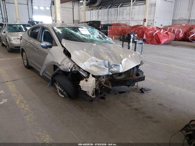 2020 HYUNDAI ELANTRA SE 1