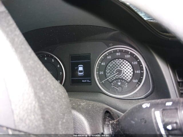 2020 HYUNDAI ELANTRA SE 7
