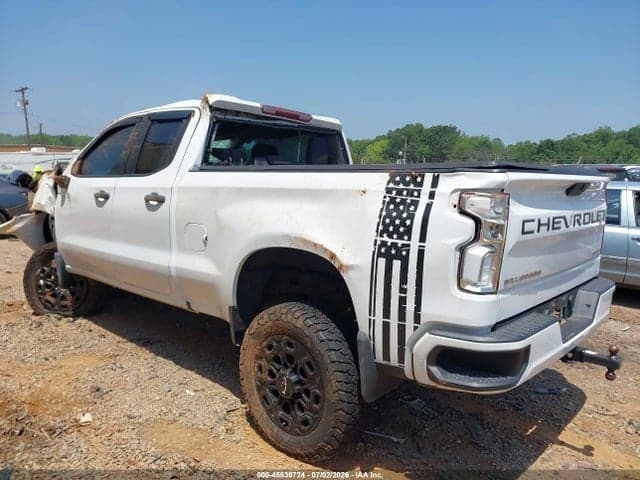 2021 CHEVROLET SILVERADO 1500 4WD STANDARD BED CUSTOM 3