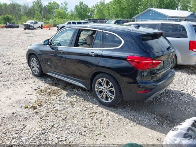 2018 BMW X1 XDRIVE28I 3