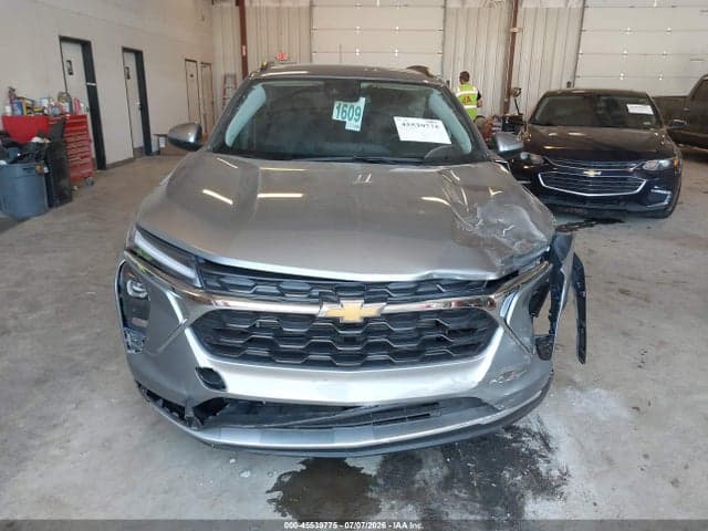 2026 CHEVROLET TRAX FWD LT 12