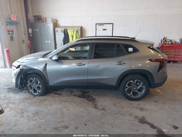 2026 CHEVROLET TRAX FWD LT 14