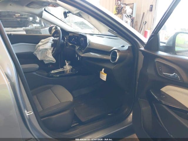 2026 CHEVROLET TRAX FWD LT 5