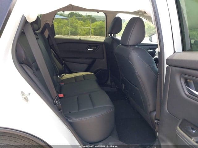 2025 NISSAN ROGUE SL INTELLIGENT AWD 8