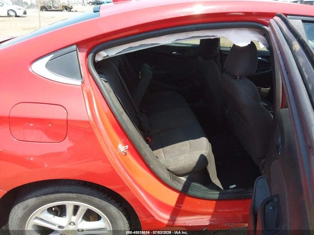 2017 CHEVROLET CRUZE LT AUTO 8