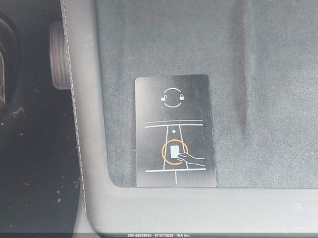 2024 TESLA MODEL 3 11