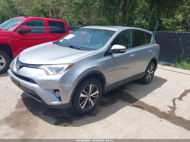 2018 TOYOTA RAV4 XLE 2