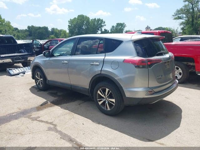 2018 TOYOTA RAV4 XLE 3