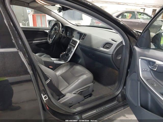 2018 VOLVO S60 T5 DYNAMIC 5