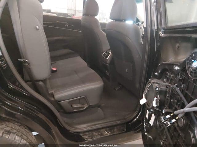 2019 KIA SORENTO 2.4L L 8