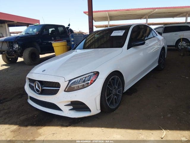 2019 MERCEDES-BENZ C 300 2