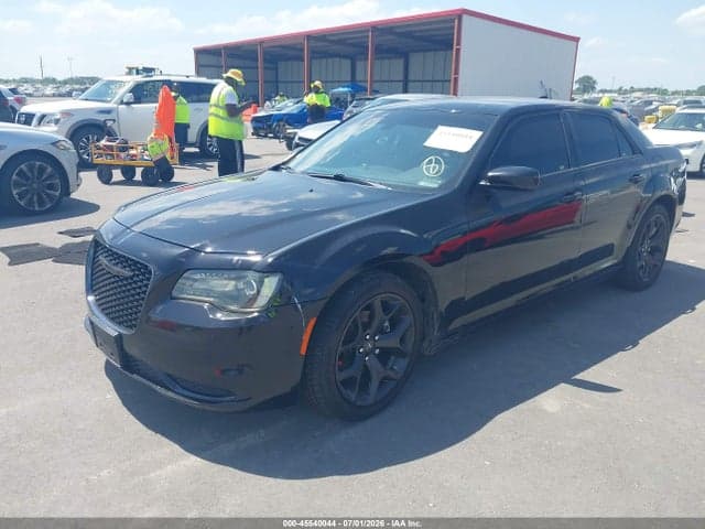 2022 CHRYSLER 300 TOURING 2