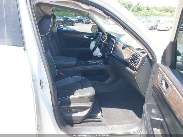 2024 VOLKSWAGEN ATLAS 2.0T SEL PREMIUM R-LINE 5