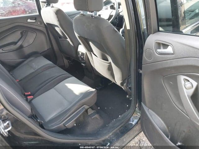 2017 FORD ESCAPE SE 8