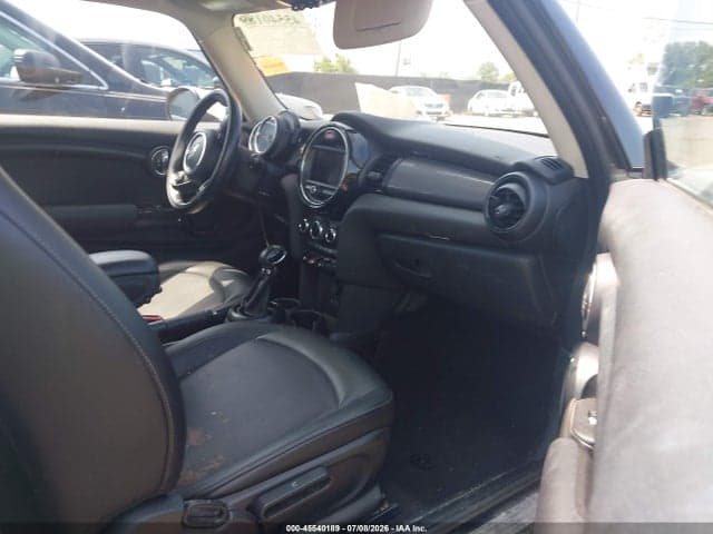 2017 MINI HARDTOP COOPER 5