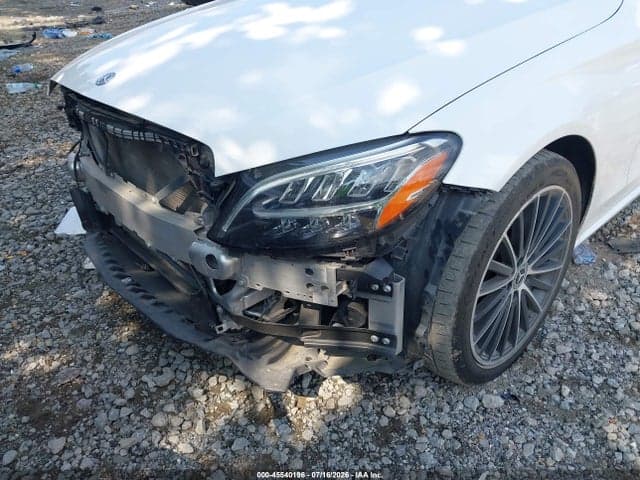 2020 MERCEDES-BENZ C 300 6