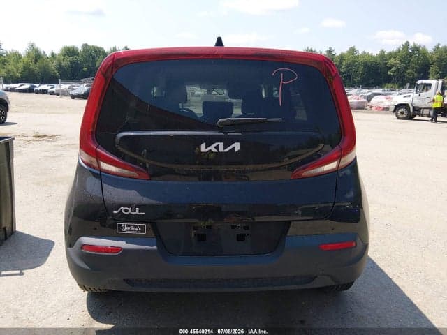 2022 KIA SOUL LX 17