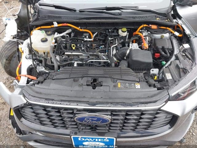 2024 FORD ESCAPE PHEV 10