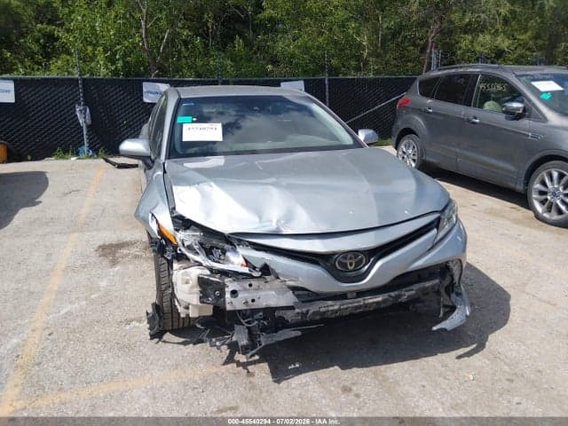 2018 TOYOTA CAMRY LE 6