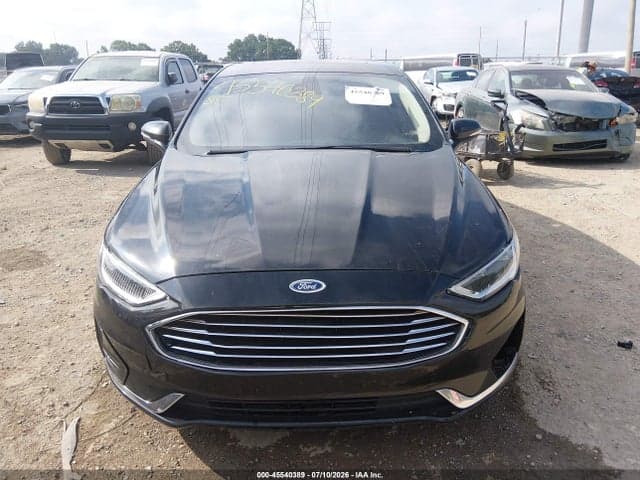 2019 FORD FUSION SEL 12
