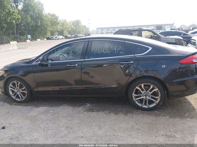 2019 FORD FUSION SEL 14