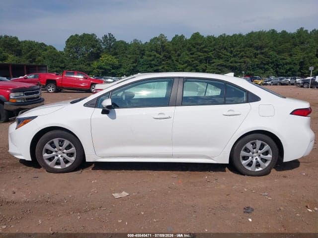 2026 TOYOTA COROLLA LE 15